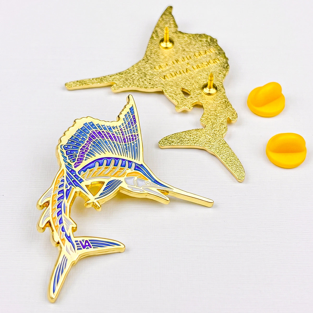 Sailfish pin with two rubber pin backs